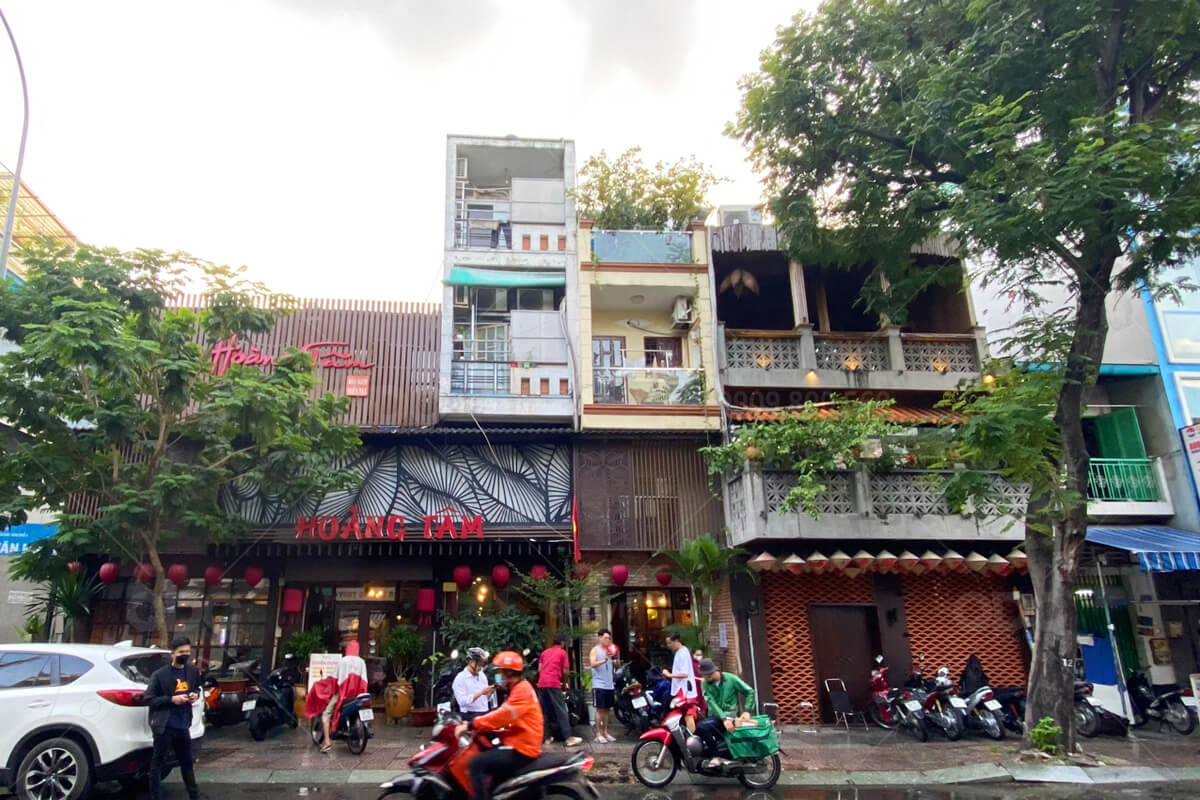 MÂM NEM NƯỚNG HOÀNG TÂM HẤP DẪN VỚI THỊT THƠM PHỨC