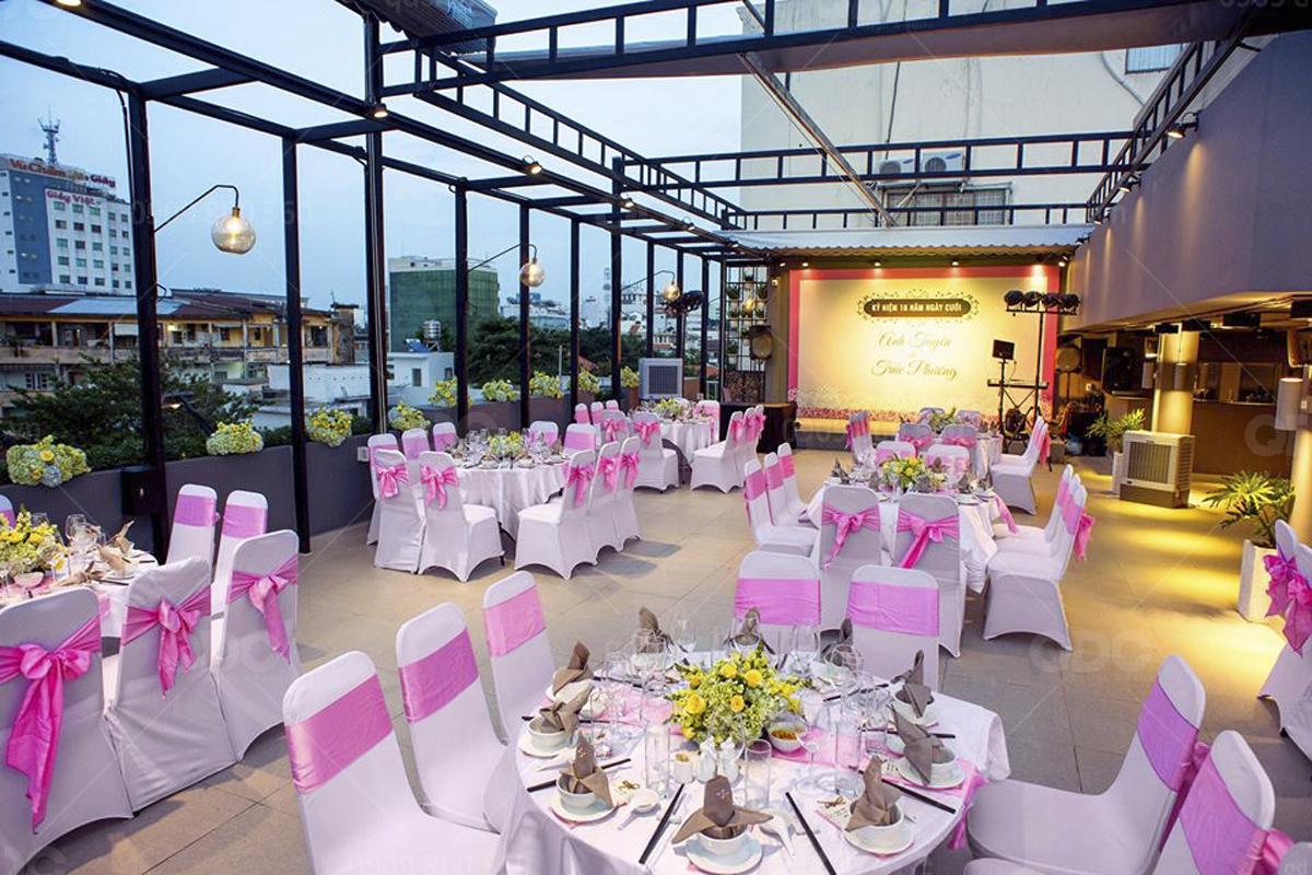 thiết kế nhà hàng Âu SHP Gourmet