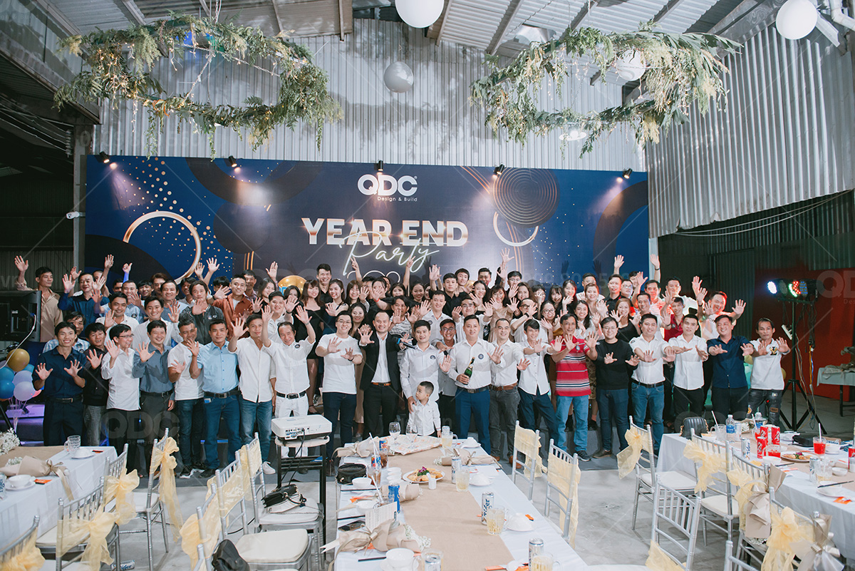 YEAR END PARTY 2021